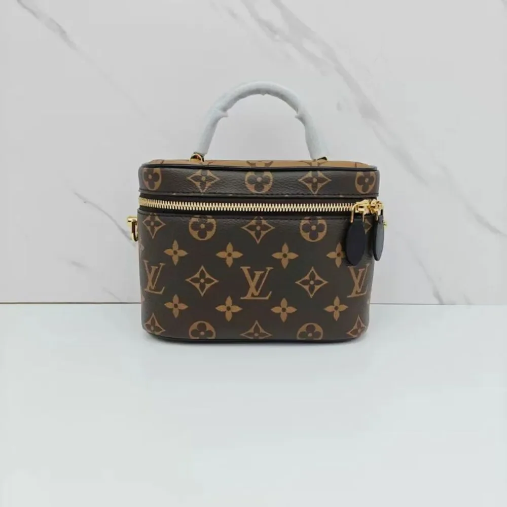 Louis Vuitton Women Pre-Loved Bag Very Good Condition